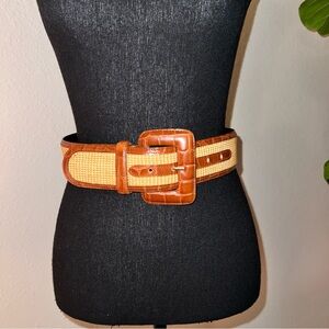 Marshall Field’s Women’s Field Manor Vintage Brown Leather Raffia Belt Small
